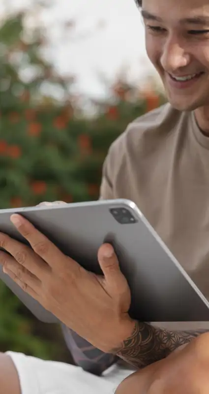 close-up-person-doing-online-shopping copy.jpg